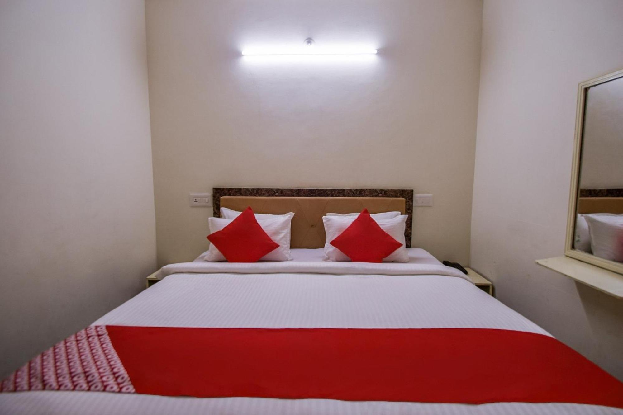 Hotel O Seema Udaipur Kültér fotó